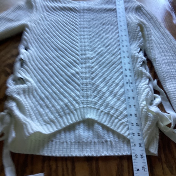 Venus Chunky Knit Sweater Vneck Tie Sides Lace Up Small Ivory 100% Acrylic  Wome - Picture 5 of 10